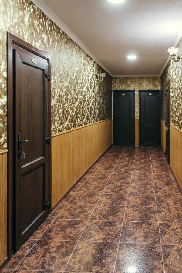 Hotel Гостинний Двір "Марія" à Kropyvnytsky Extérieur photo