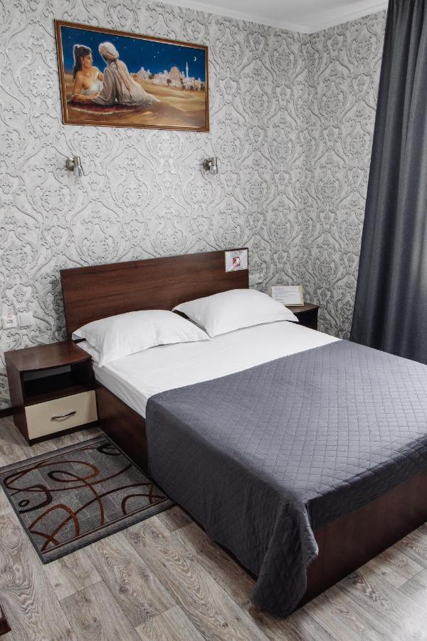 Hotel Гостинний Двір "Марія" à Kropyvnytsky Extérieur photo