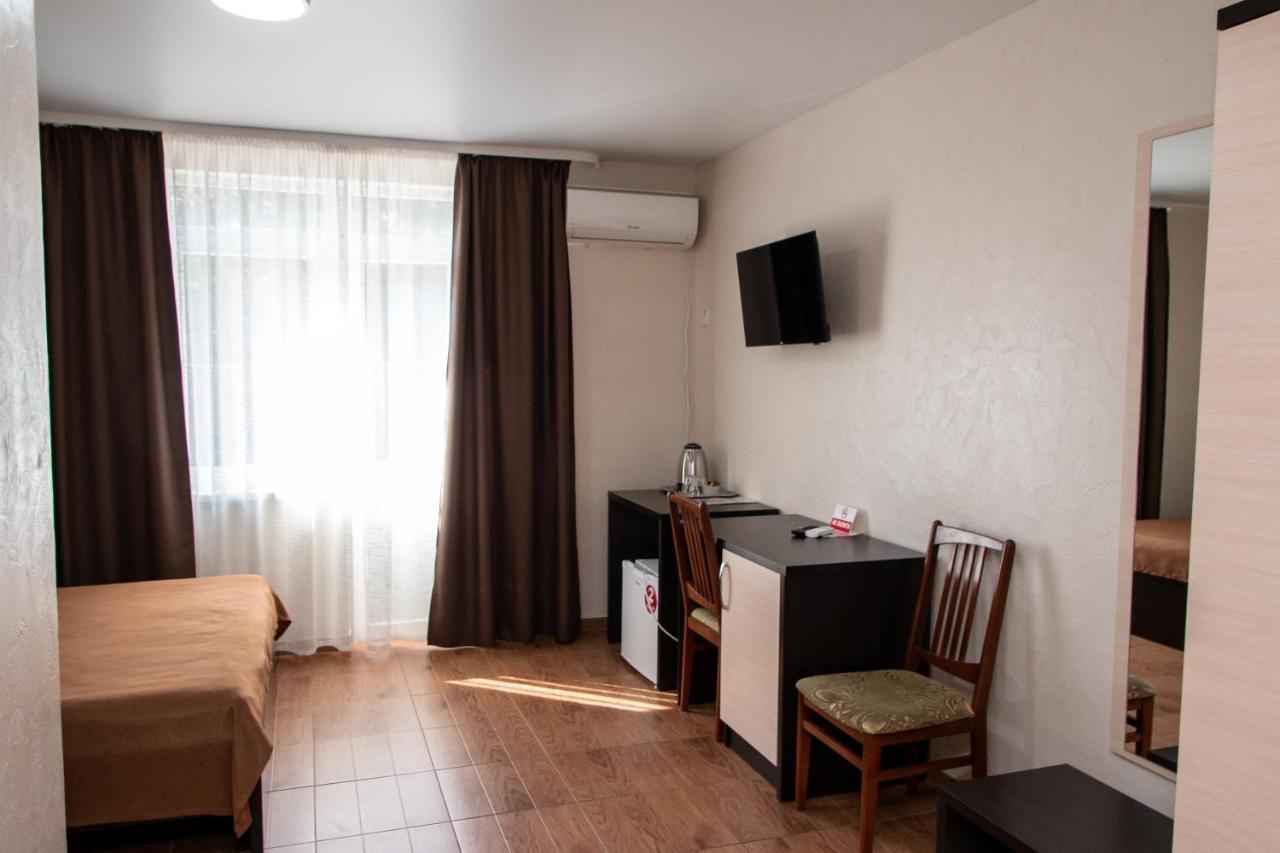 Hotel Гостинний Двір "Марія" à Kropyvnytsky Extérieur photo